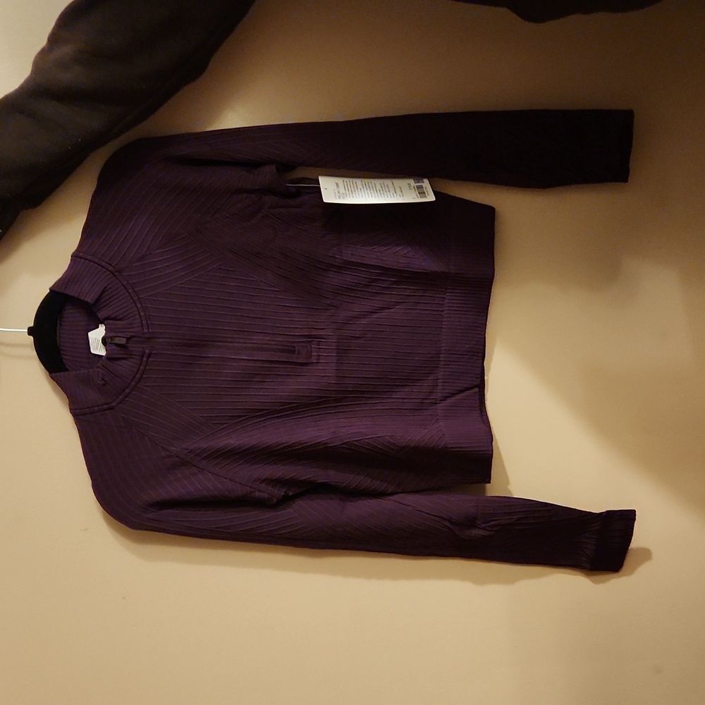 Cropped half zip top